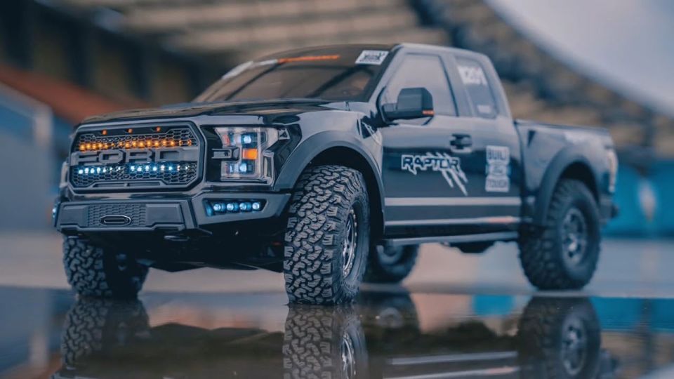 Ford F-150 Raptor V2 1/8 Crawler RTR 2025