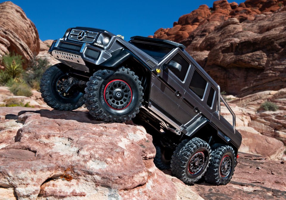 Mercedes Benz G63 AMG 6x6 - TRX-6