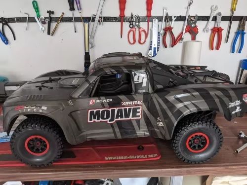 1/7 UDR - Mojave - FSR Atom Jant Lastik Seti 4 Adet Kırmızı