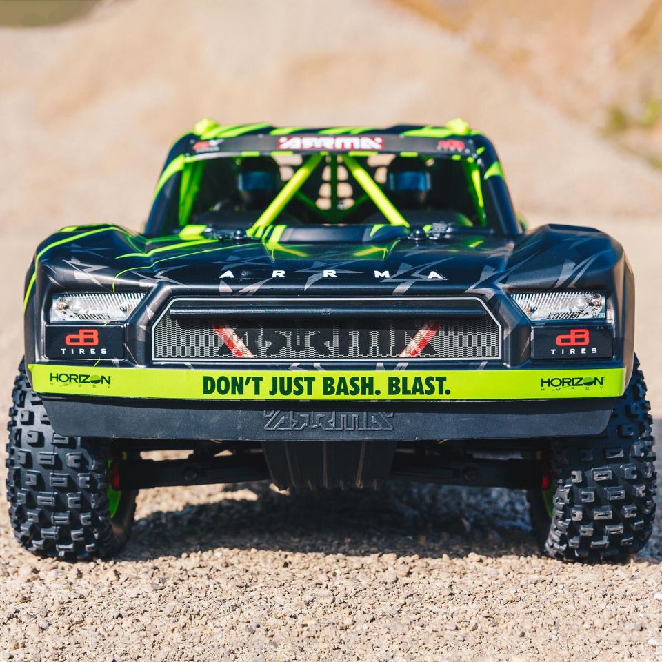 1/7 MOJAVE 6S V2 4X4 BLX Desert Truck Yeşil