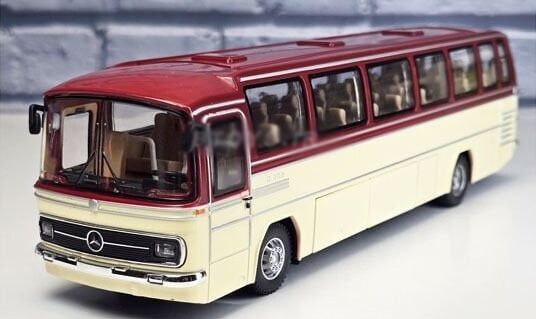 Mercedes Benz O302 Klasik Diecast Otobüs 1/24 Ölçek Kırmızı