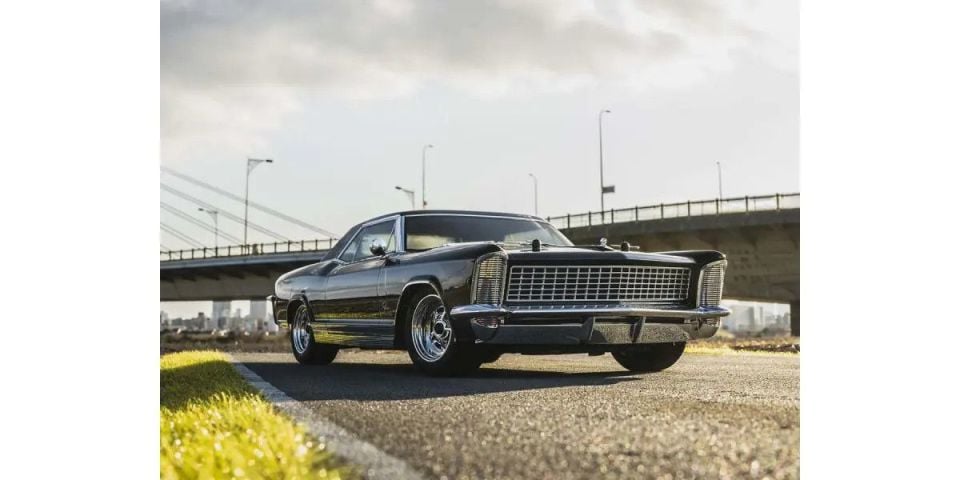 Fazer MK2 Buick Riviera 1965 RTR 1/10