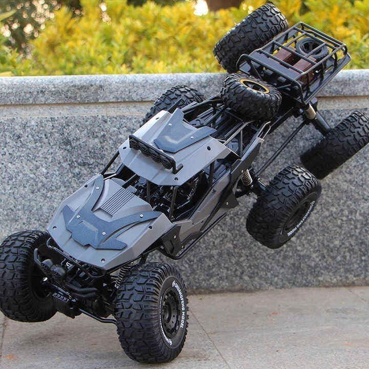 1/8 Ölçekli 70cm Rock Crawler 6x6 RC Off-Road Kamyonu