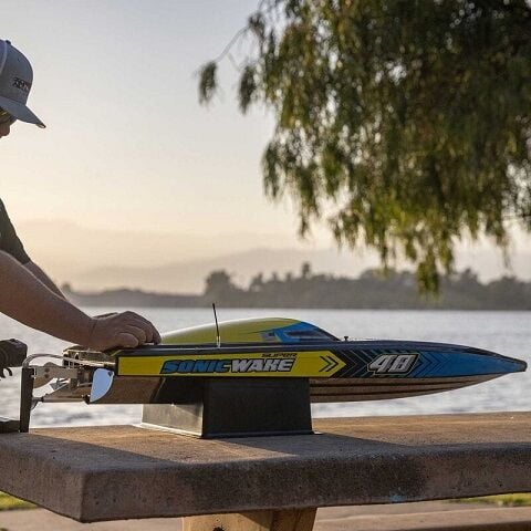 Super Sonicwake 48'' 8S Self-Righting Brushless Deep-V