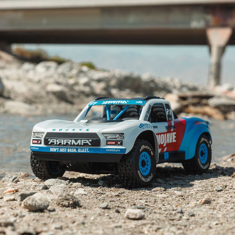 1/16 MOJAVE GROM 223S DSC 4X4 RTR Beyaz