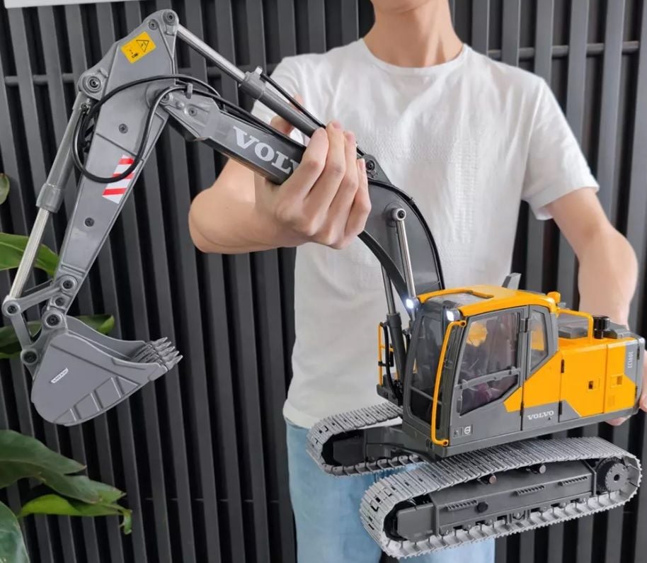 1/14 Volvo Excavator E010 Full Metal