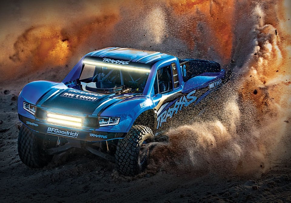 UDR  ( Unlimited Desert Racer) Mavi
