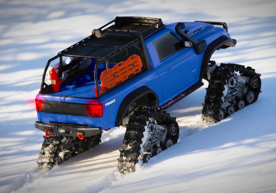 TRX-4 TRAXX + Bonus Lastikler